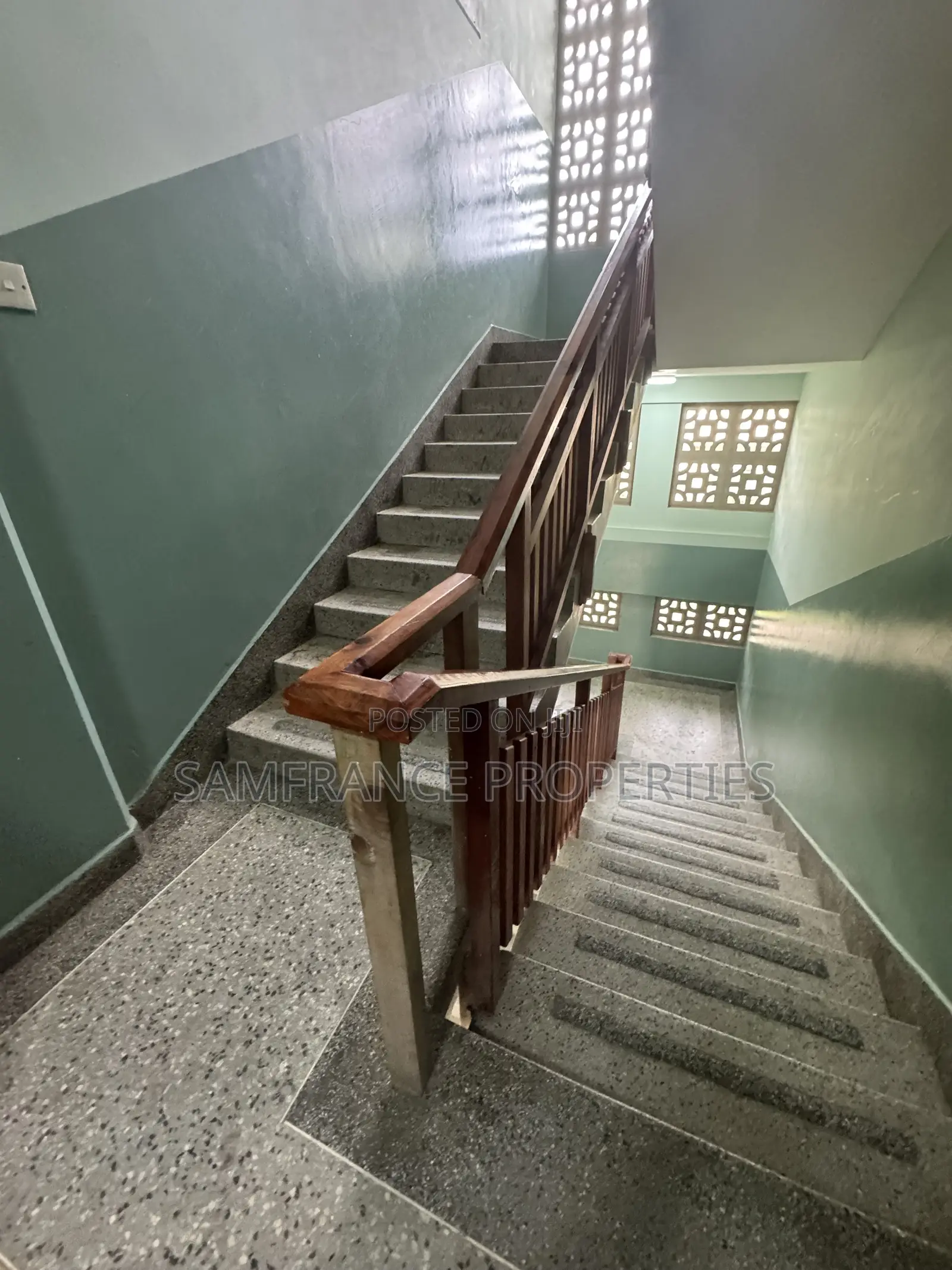 20bdrm Block of Flats in Mwembeni, Bamburi for sale