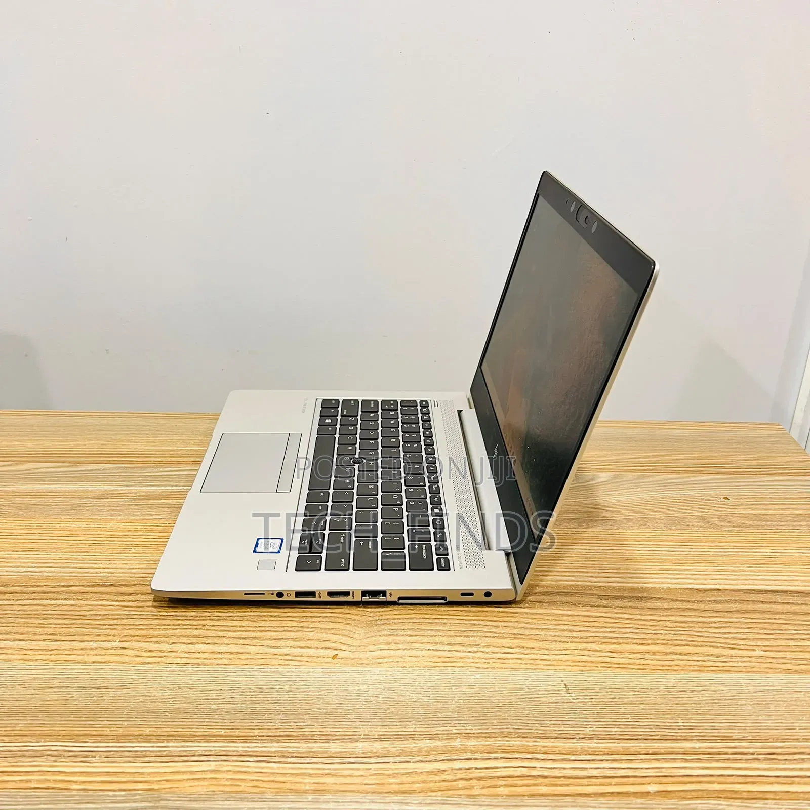Laptop HP EliteBook 830 G5 8GB Intel Core i7 SSD 256GB