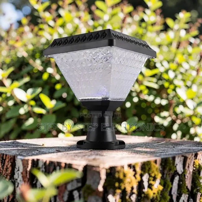 Automatic on/Off Gate or Garden Outdoor Solar Light