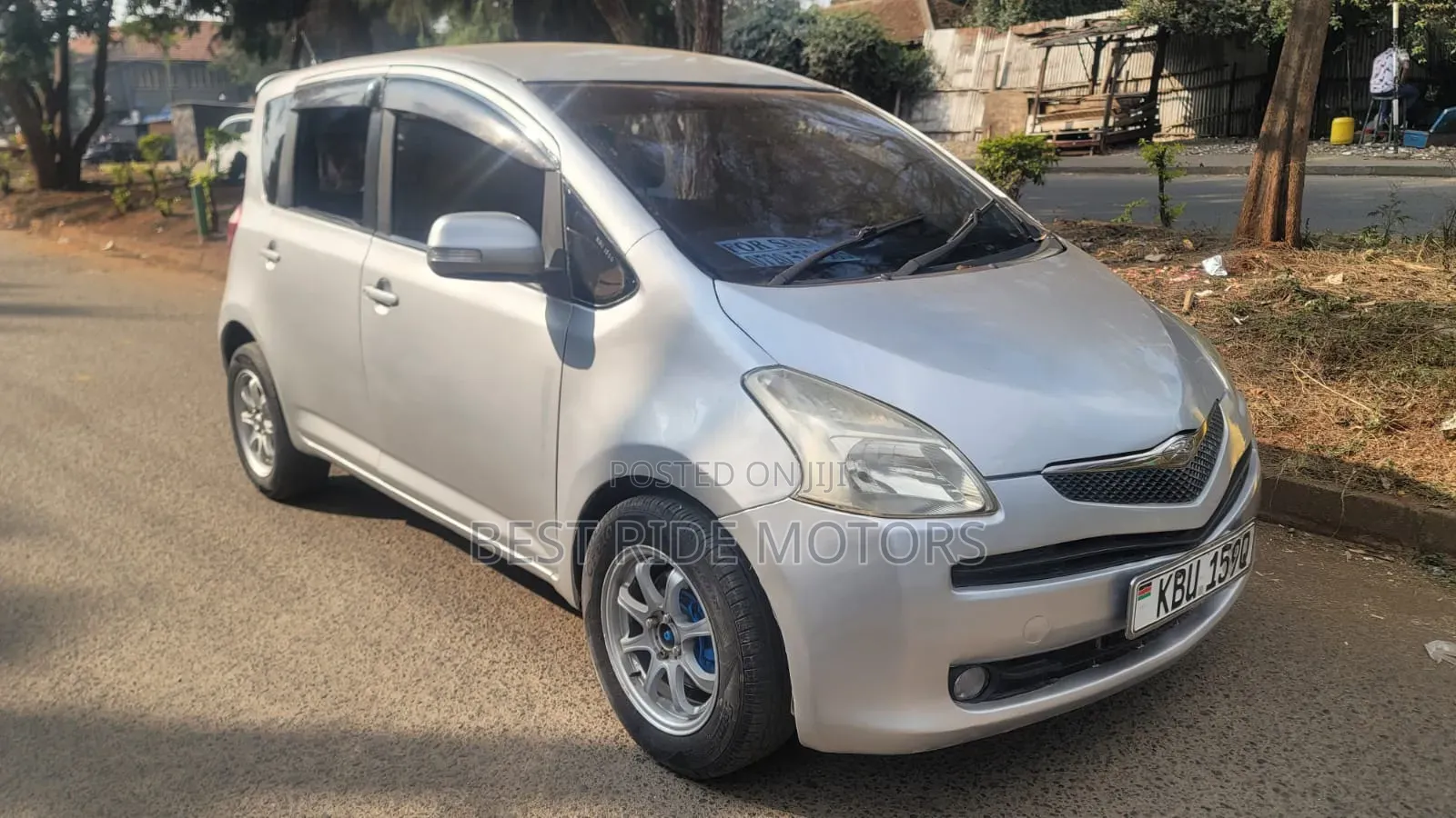 Toyota Ractis 1.5 FWD 2007 Silver