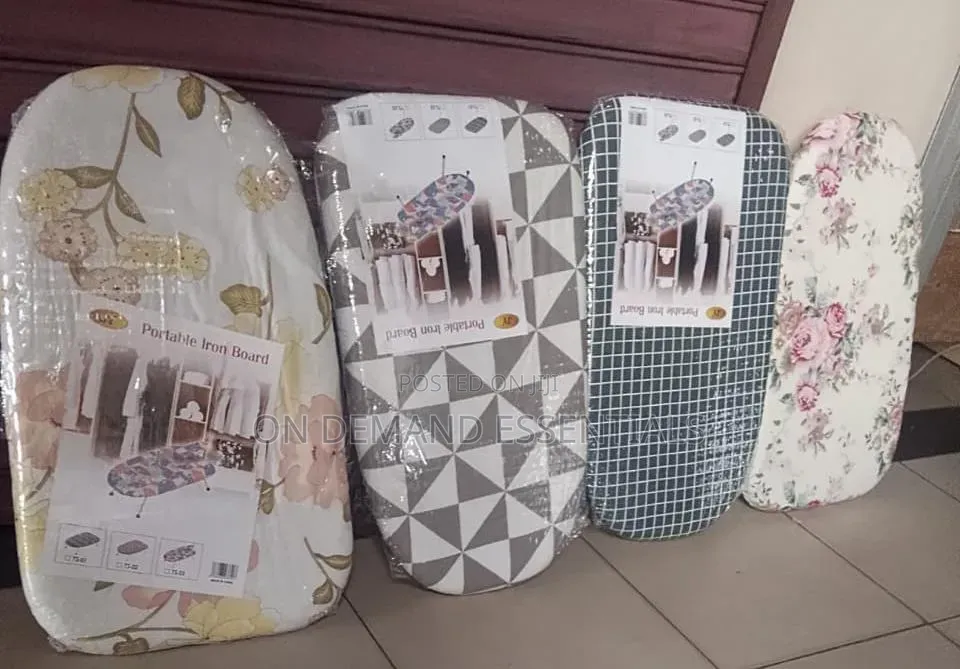 Portable Foldable Mini Ironing Board Size ;50 Cm * 30 Cm *14 Cm