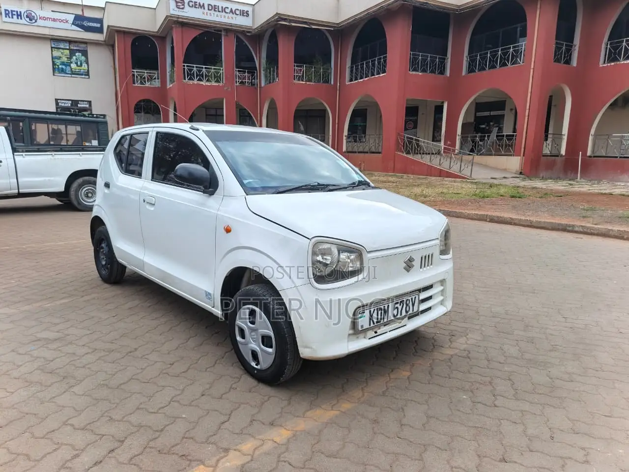 Suzuki Alto 2016 White