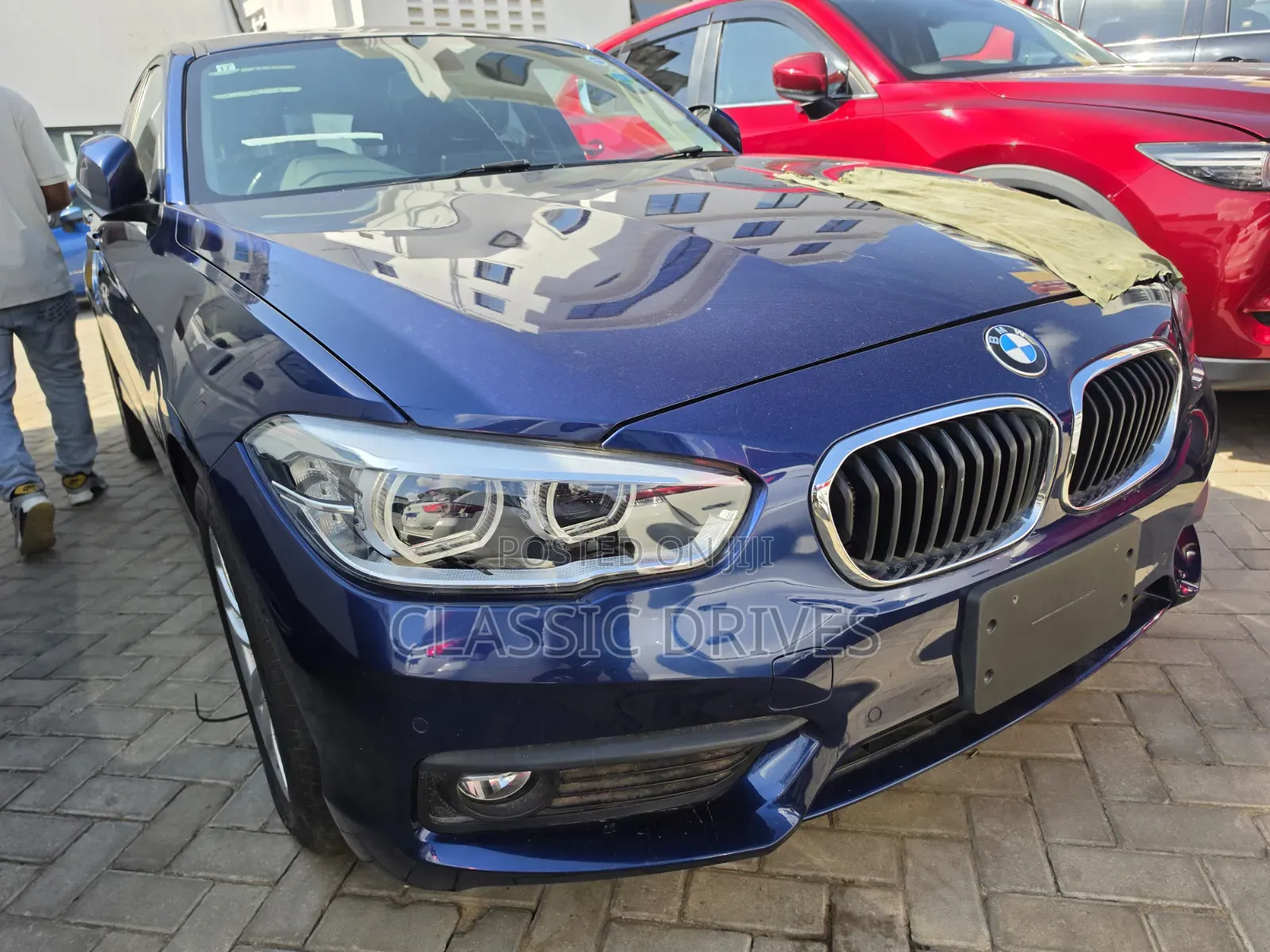 BMW 118i 2018 Blue