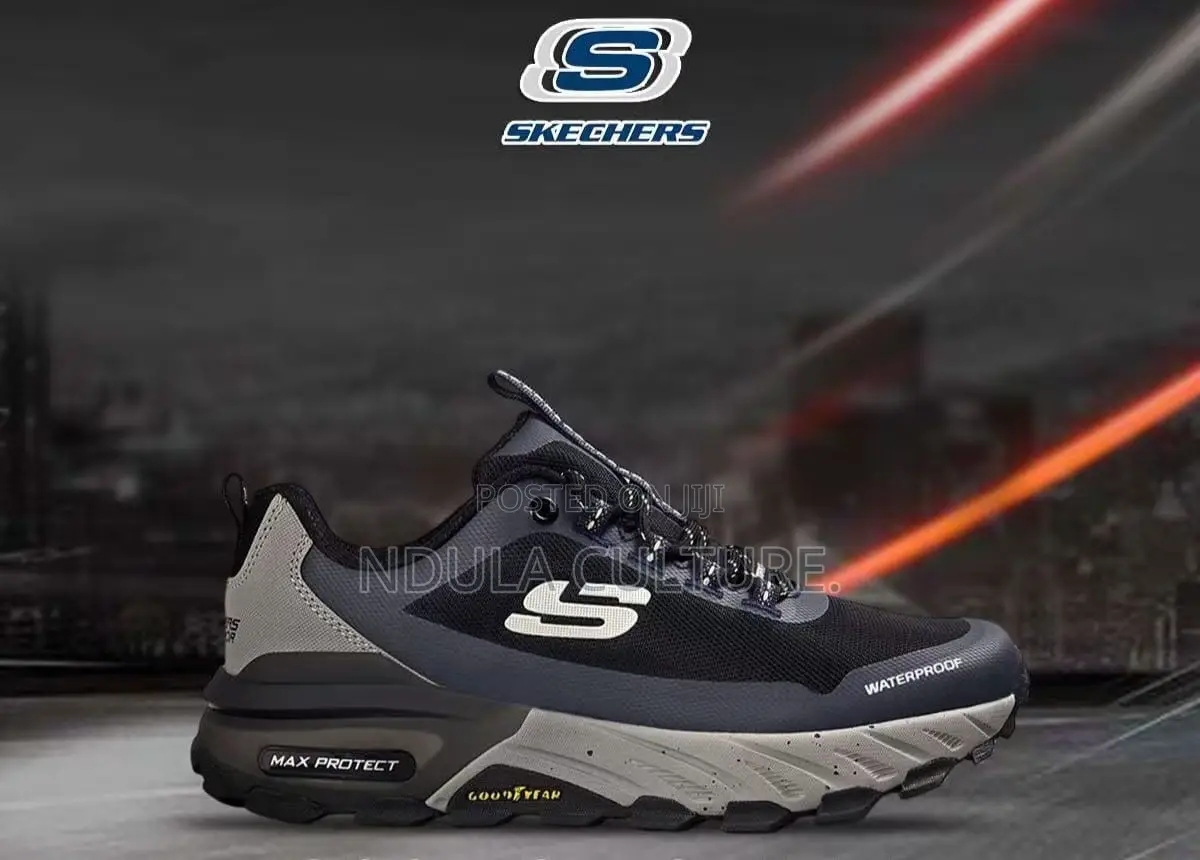 Skechers Max Protect Sneakers