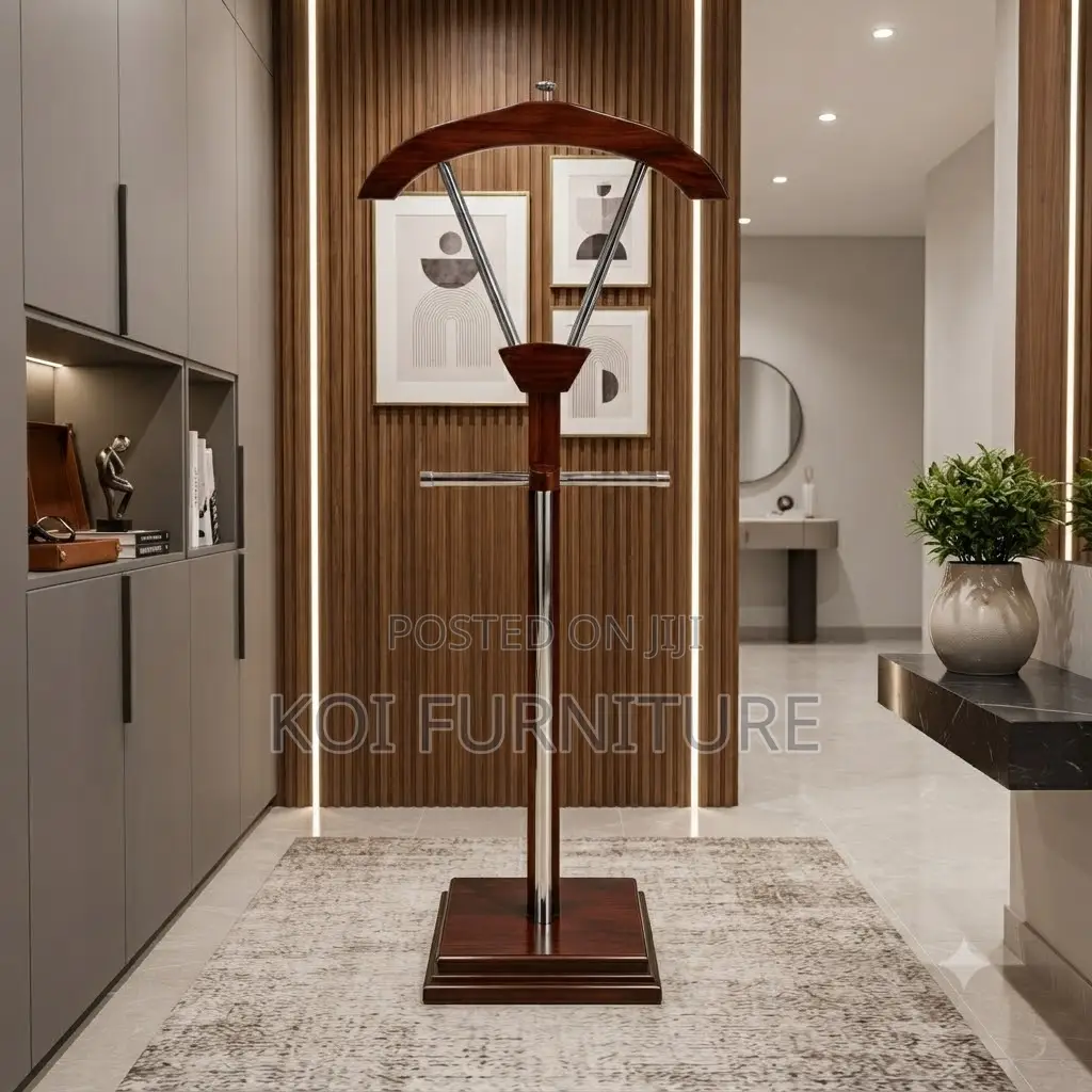 Hangers; Modern Mahogany Finish Style Executive Coat Hanger