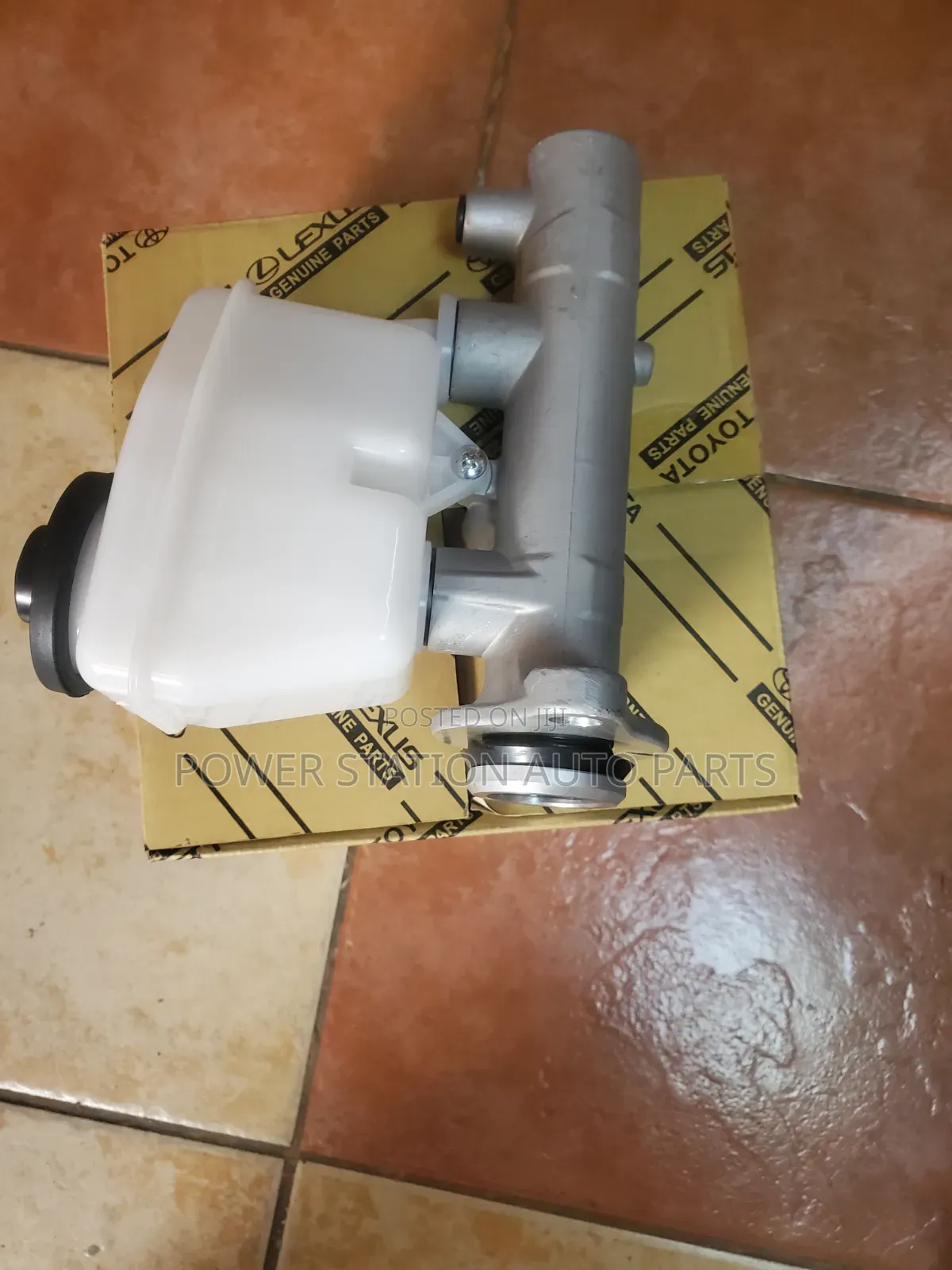 Toyota Landcruiser Brake Master Cylinder