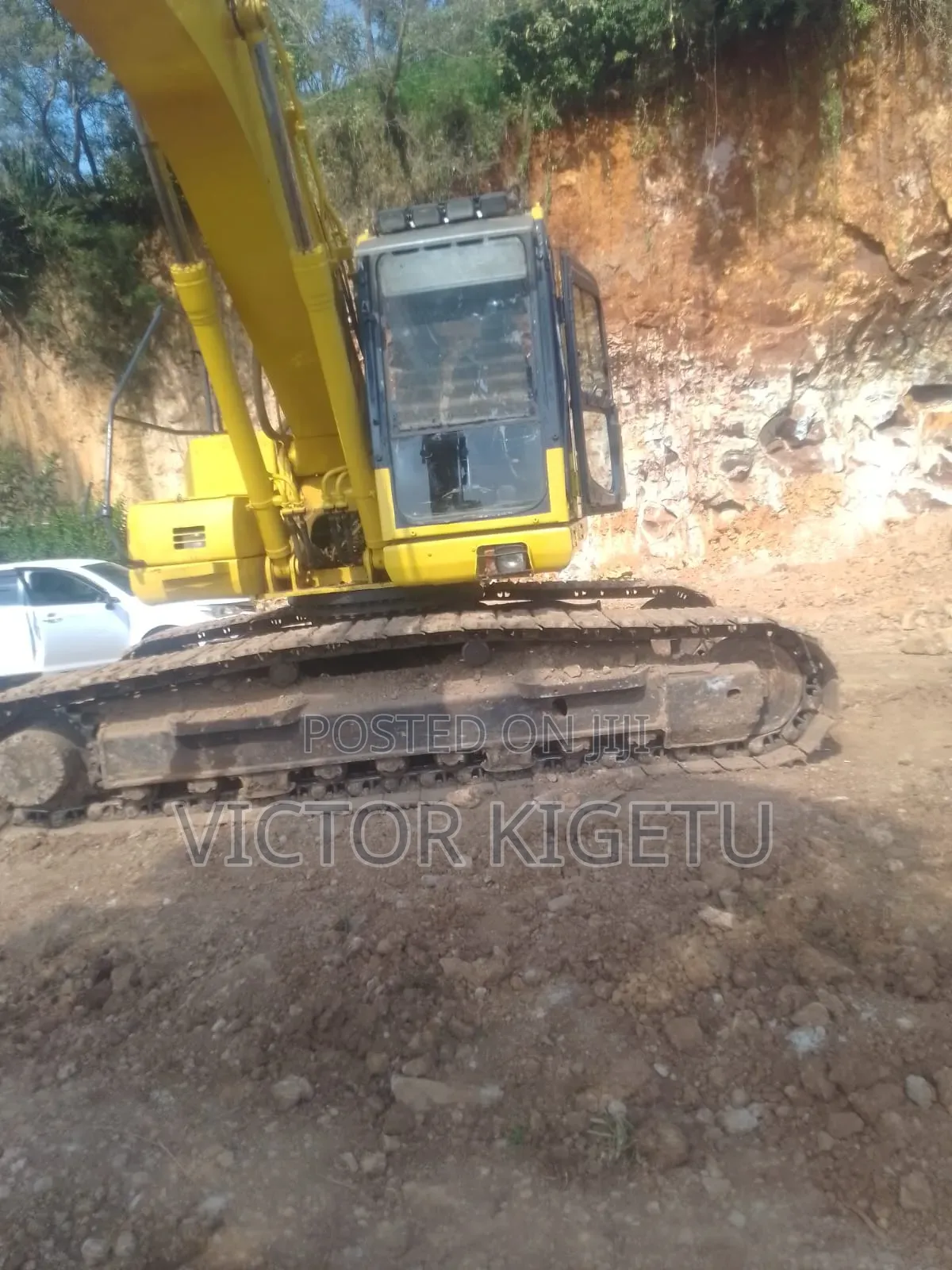 Komatsu Excavator PC210