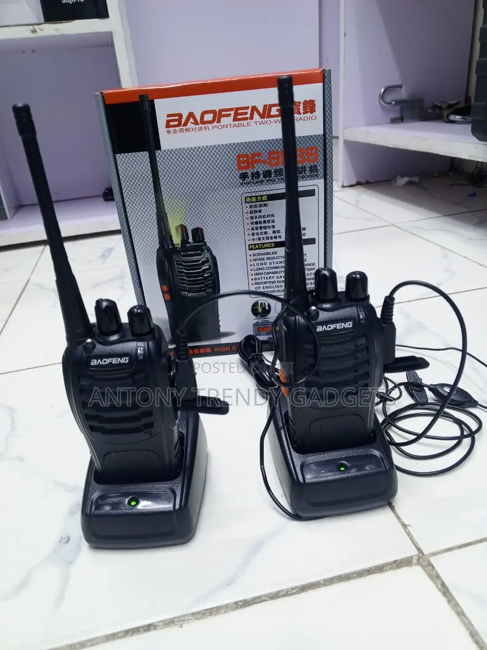 Baofeng BF-888S Portable Radio With Charger Flashlight