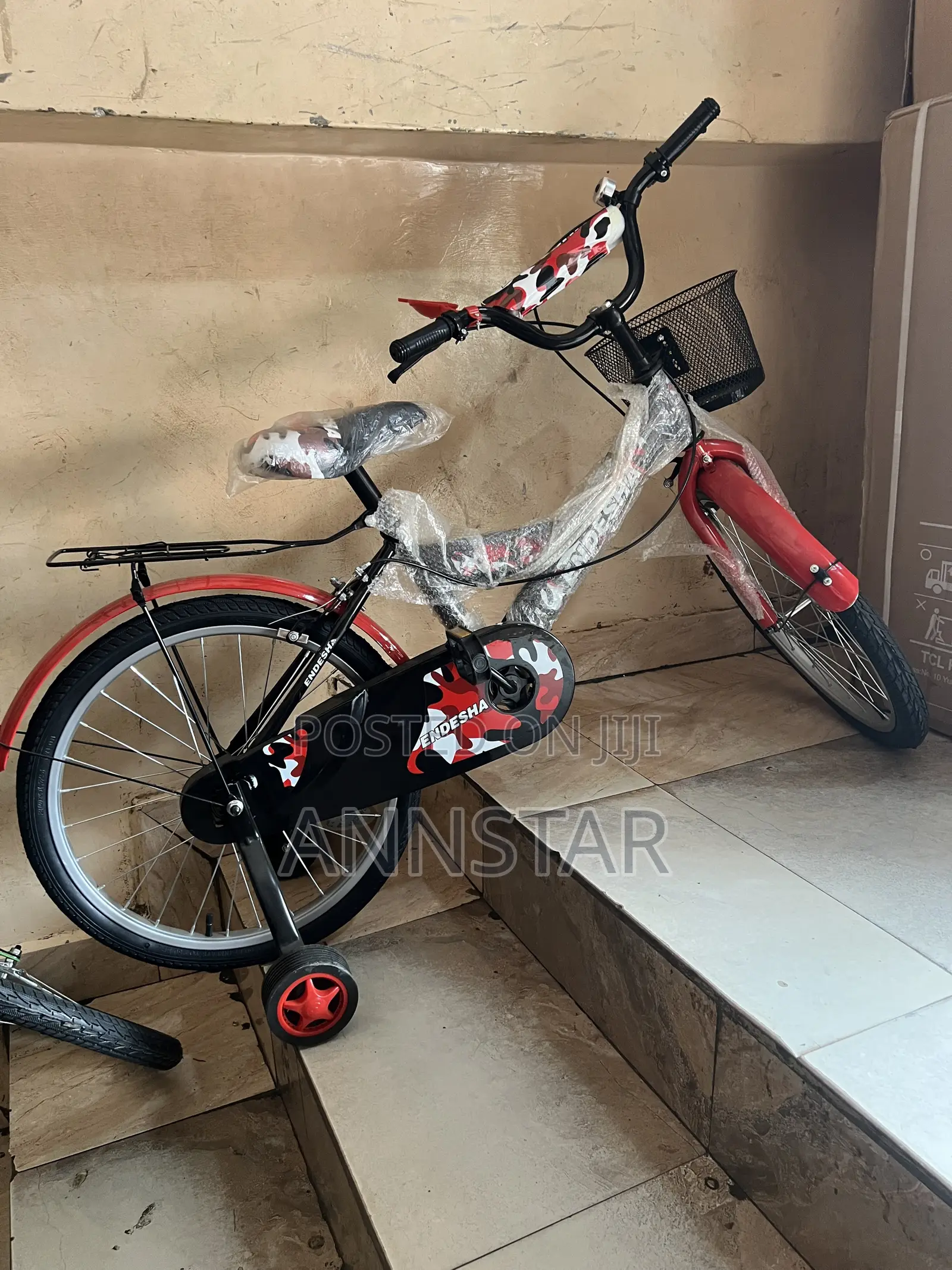 Modern Bike, Bicycle