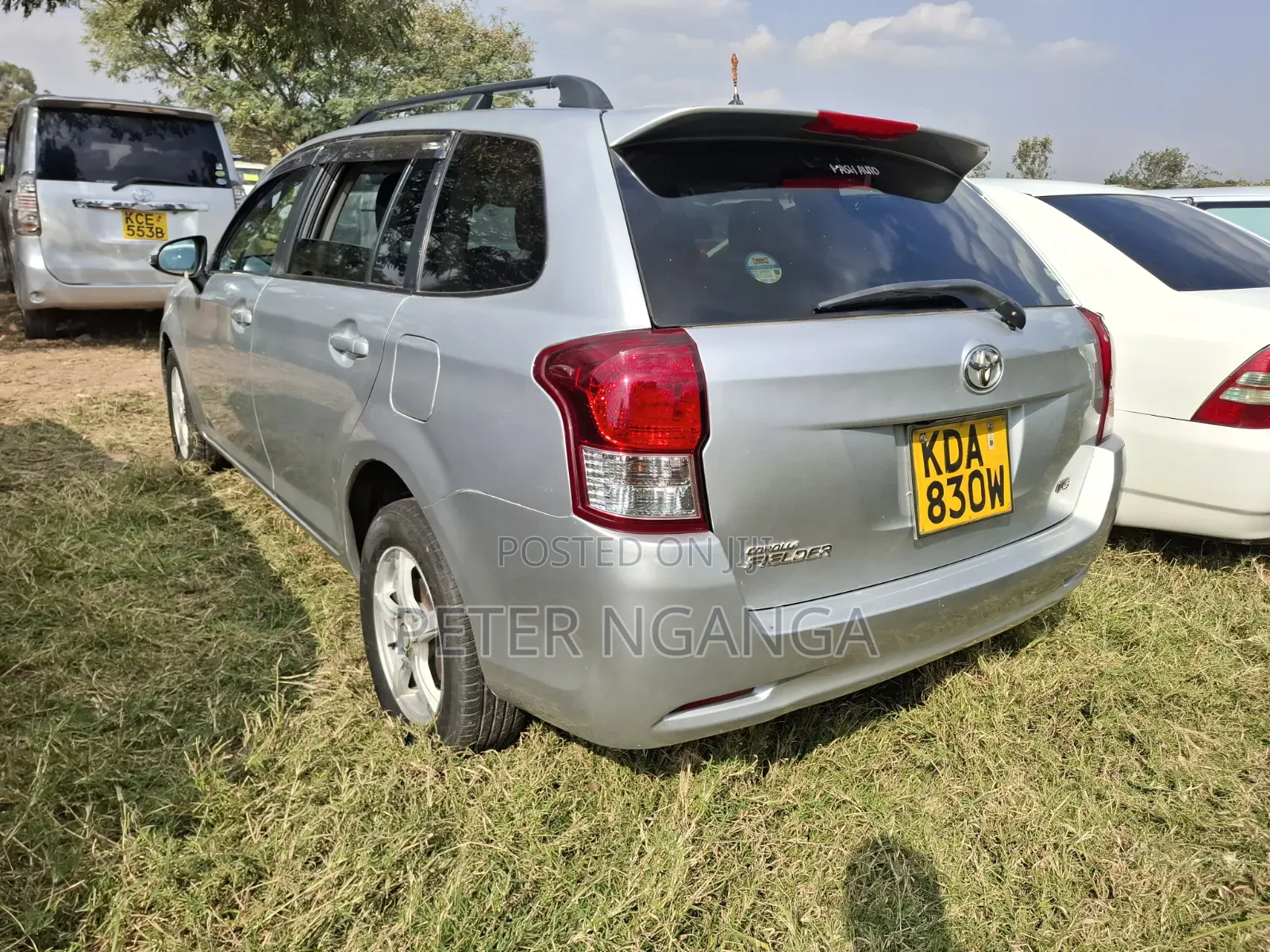 Toyota Corolla Fielder 2013 Silver