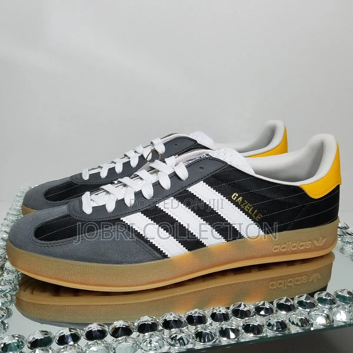 Adidas Gaezelle Indoor “Olympic “
Sneakers