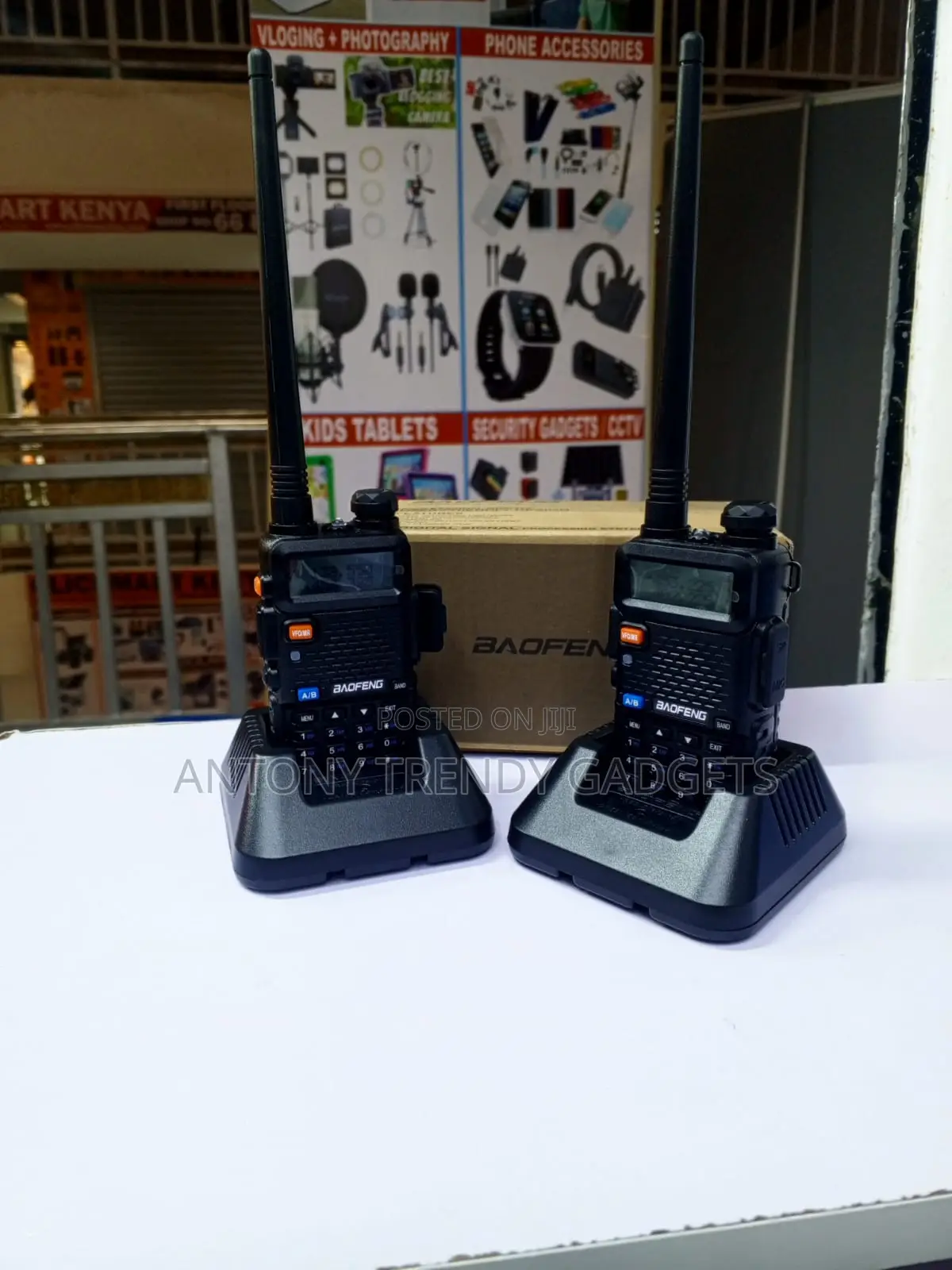 2 Pack Baofeng UV-5R Dual Band VHF UHF Radios