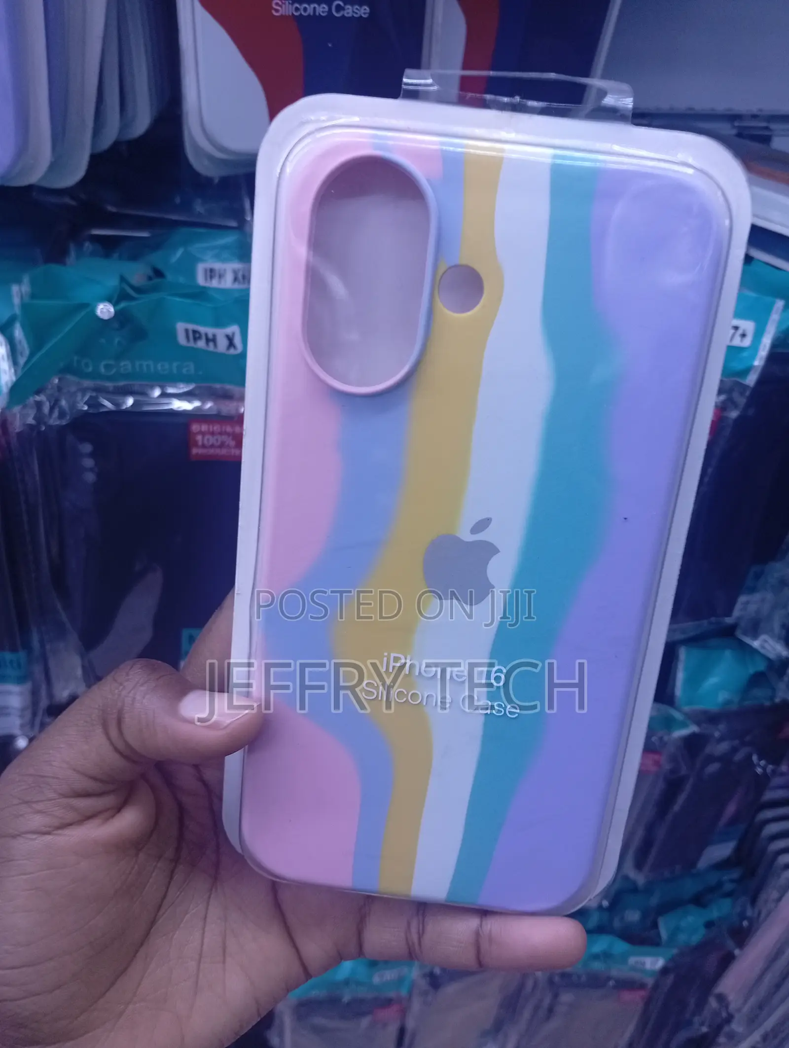 "iPhone 16 Rainbow Gradient Silicone Phone Case