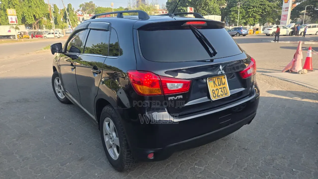 Mitsubishi RVR 2016 Black
