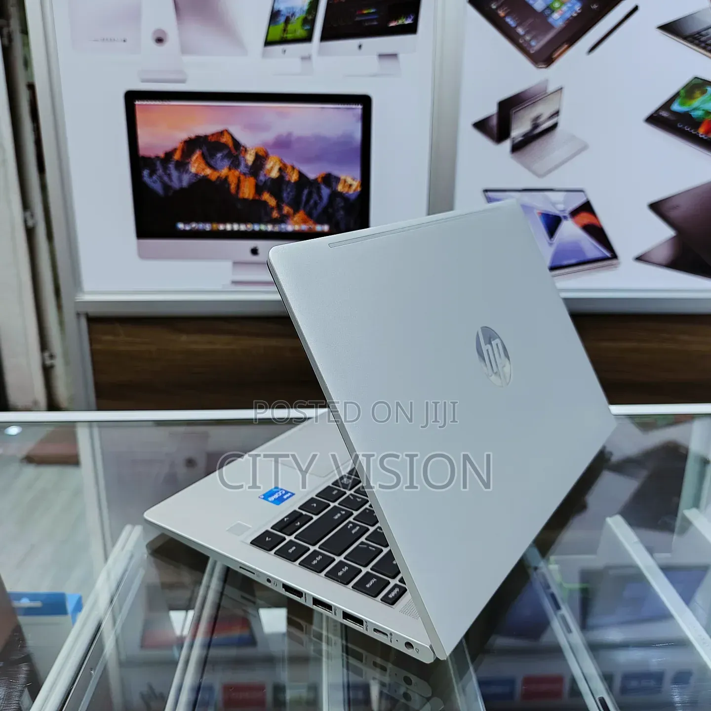 New Laptop HP 8GB Intel Core Ultra 5 SSD 512GB