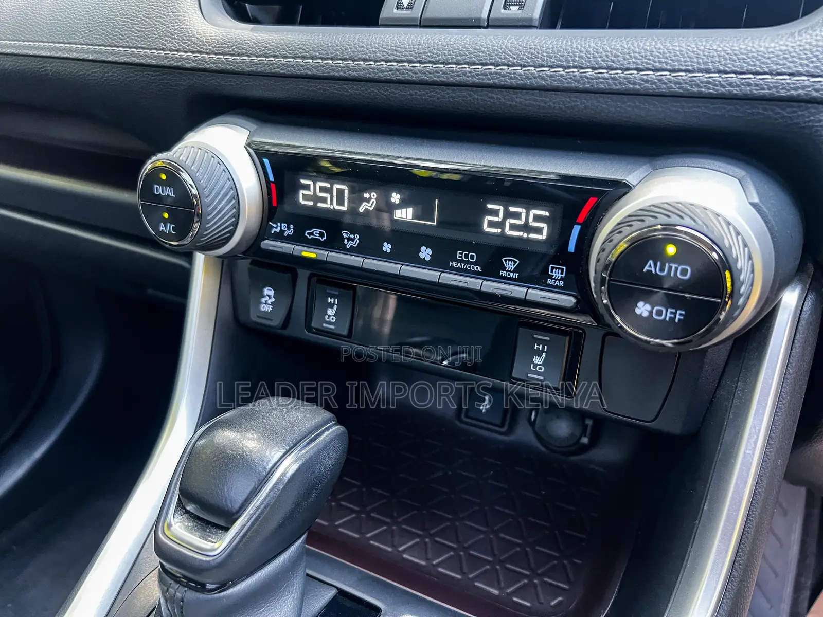 Toyota RAV4 Adventure AWD 2020 White