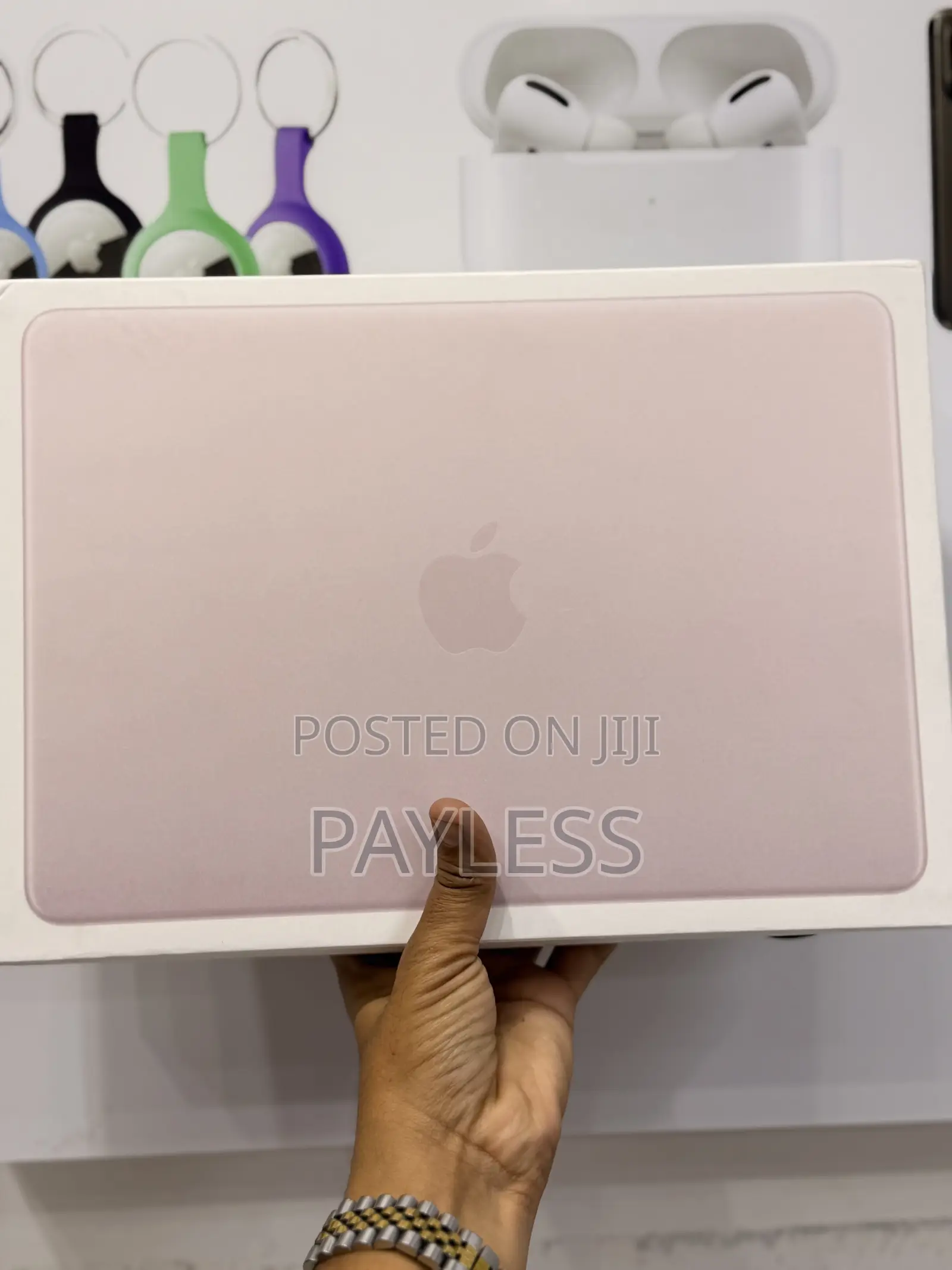 New Laptop Apple MacBook Neo 2026 8GB Intel Core i5 SSD 512GB