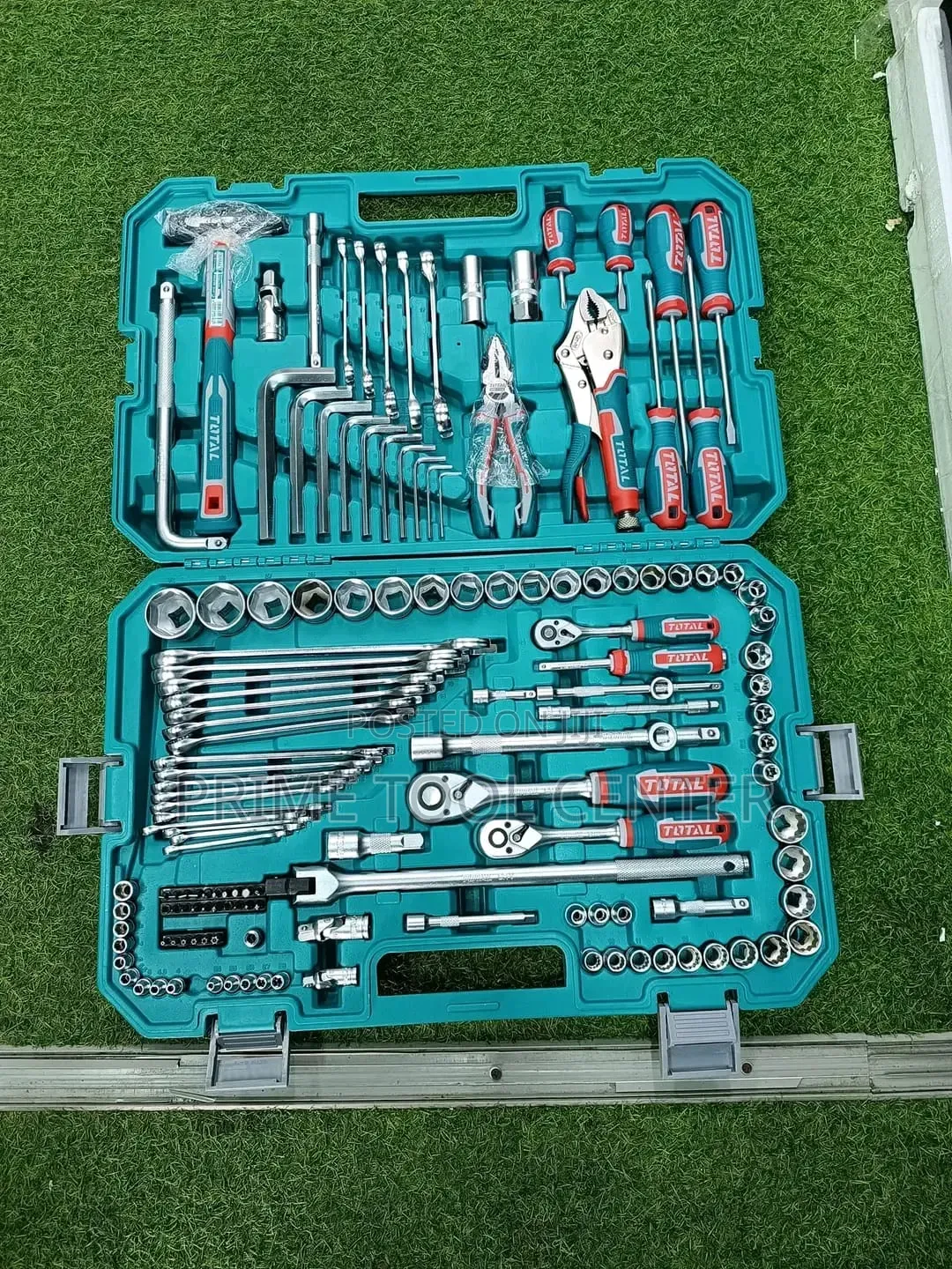 TOTAL 142-Piece Combination Tool Set (Model THKTHP21426)