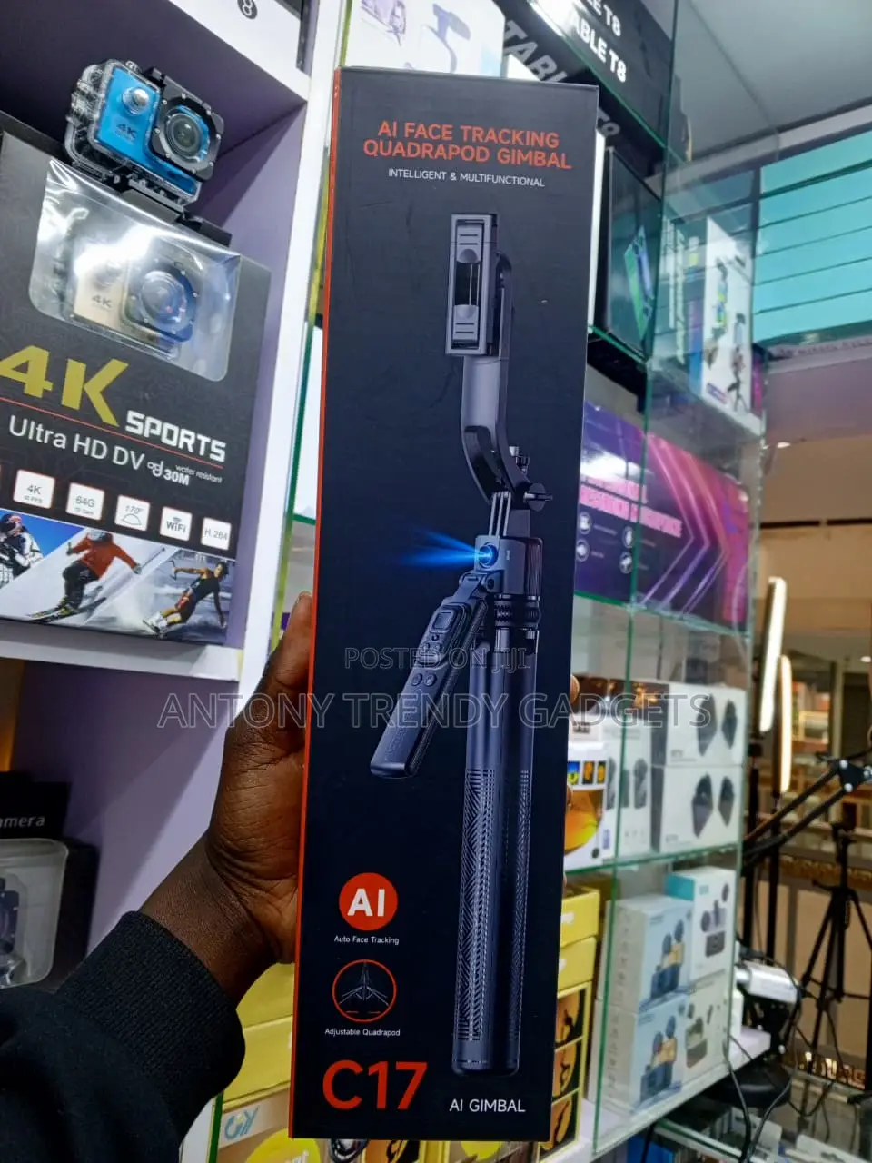 C17 3-in-1 Selfie Stick Tripod With AI Face Tracking