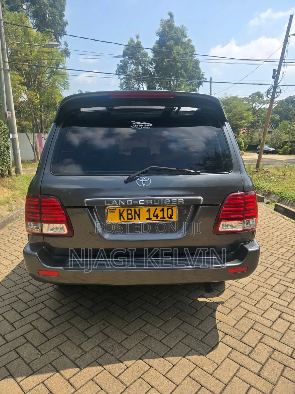 Toyota Land Cruiser 2005 Gray