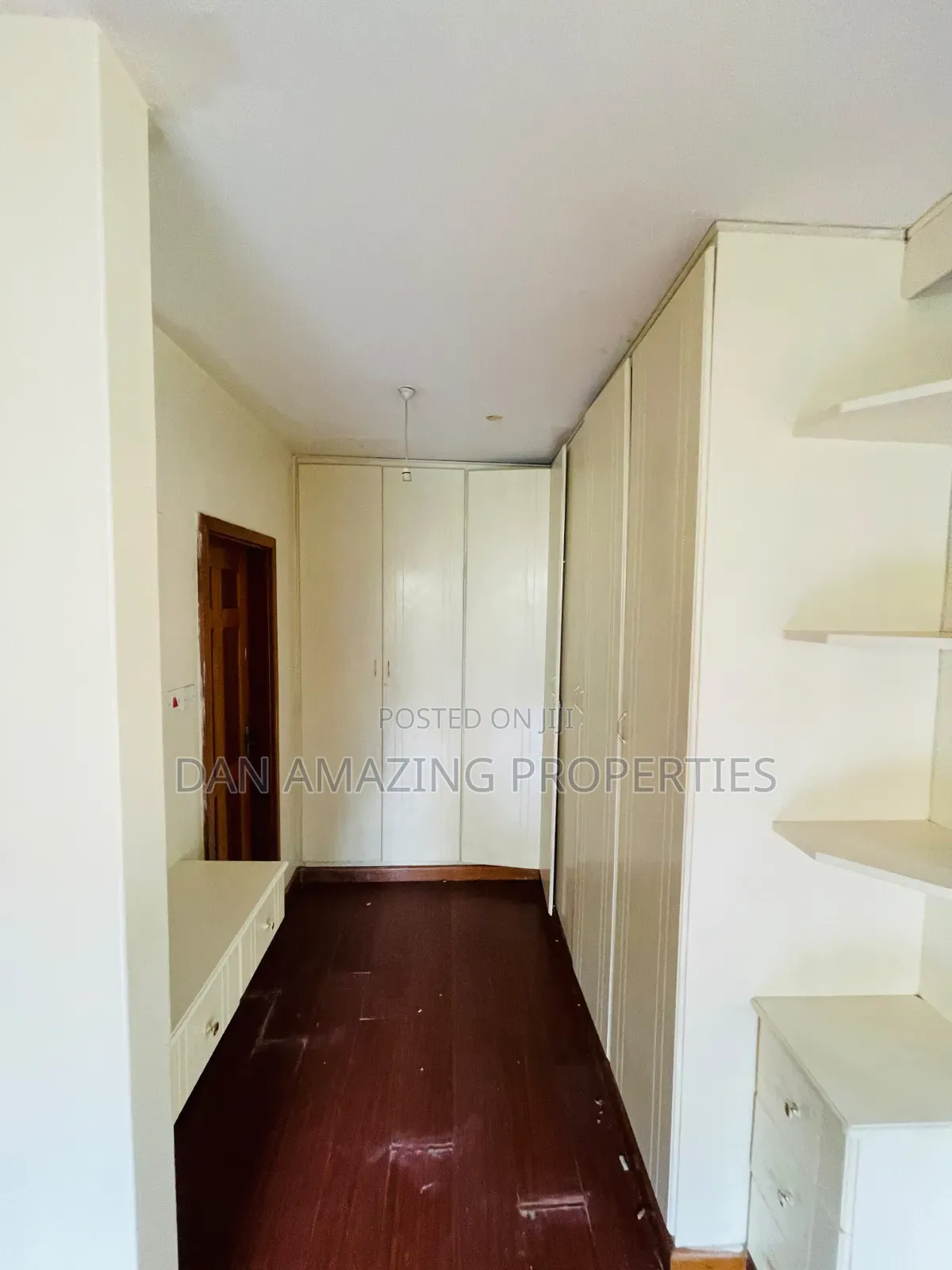 3bdrm Apartment in Githunguri Rd, Kileleshwa for rent