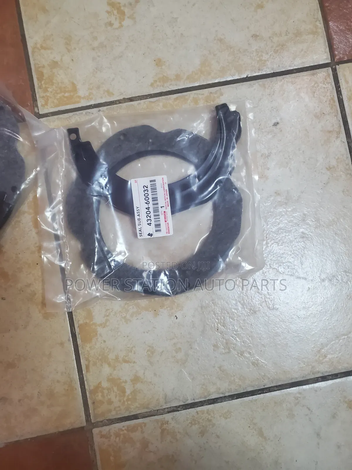 Toyota Landcruiser 79 Hub Seals