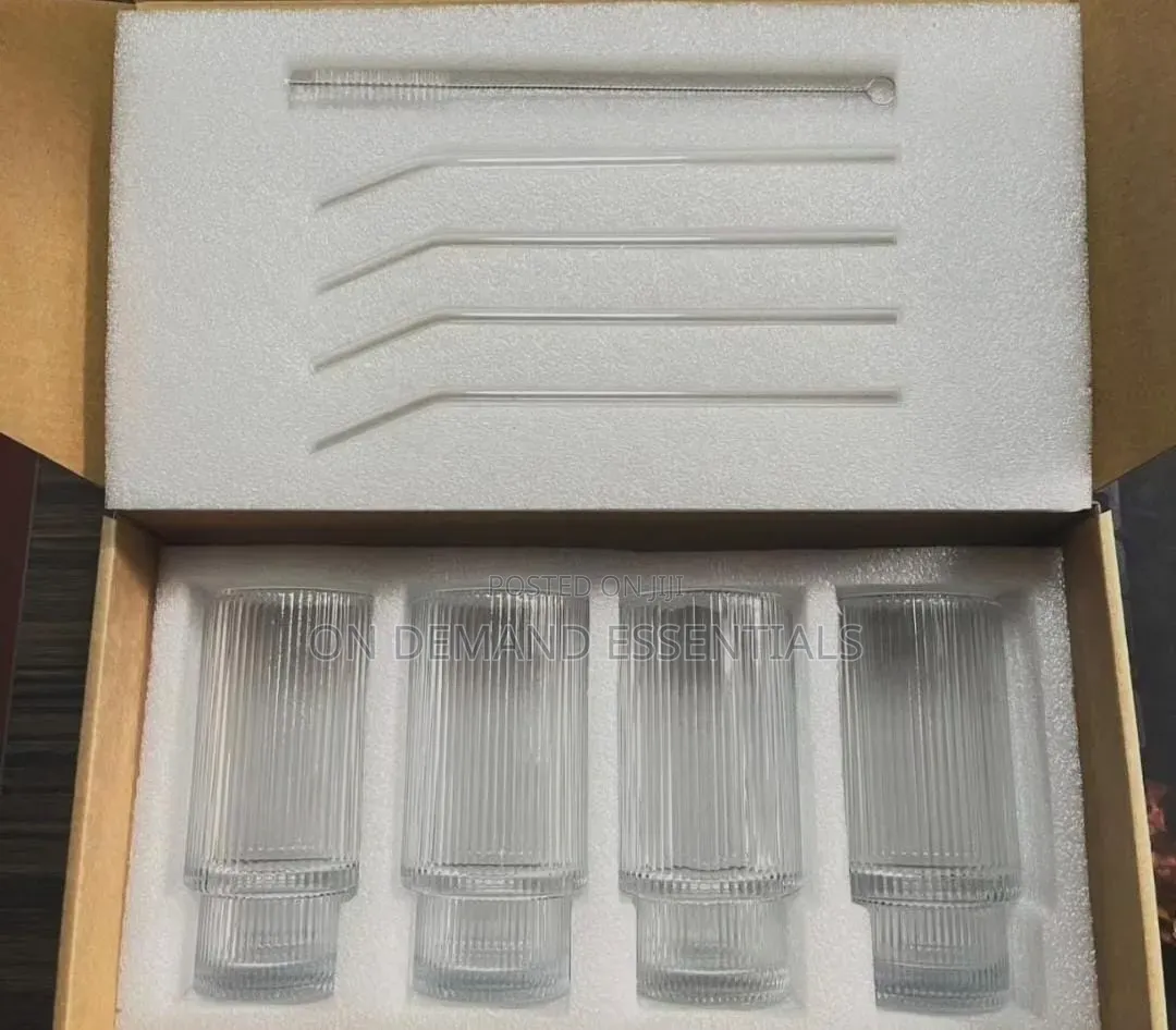Aesthetic Highball Crystal Ribbed Glasses With Bamboo Lid and Straws