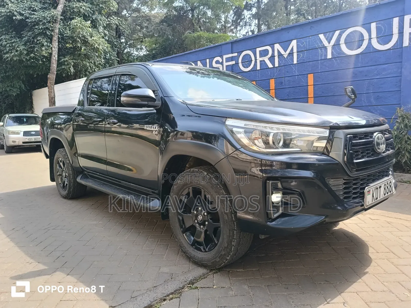 Toyota Hilux 2019 Black