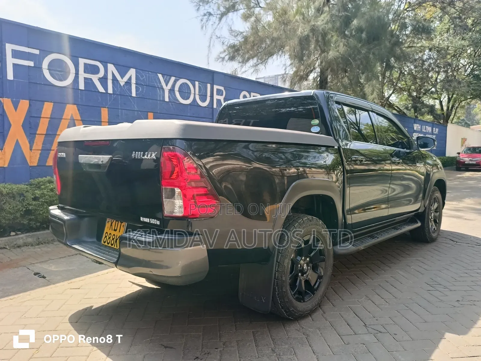 Toyota Hilux 2019 Black