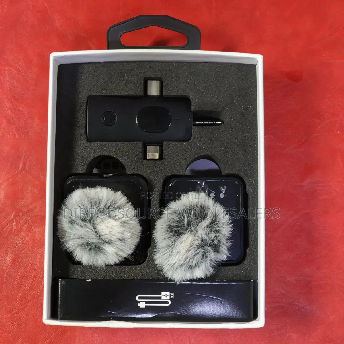 F11-2 3-in-1 Wireless Mic for Camera, iPhone Type-C