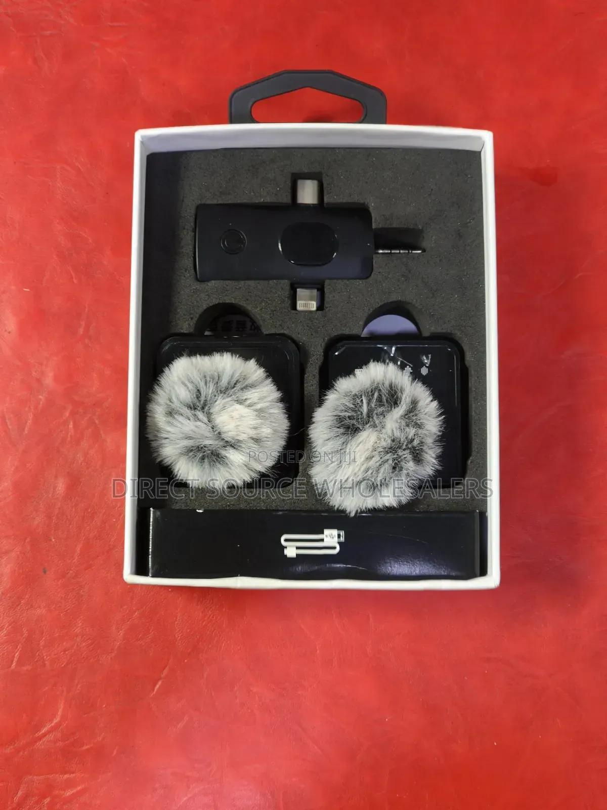 F11-2 3-in-1 Wireless Mic for Camera, iPhone Type-C