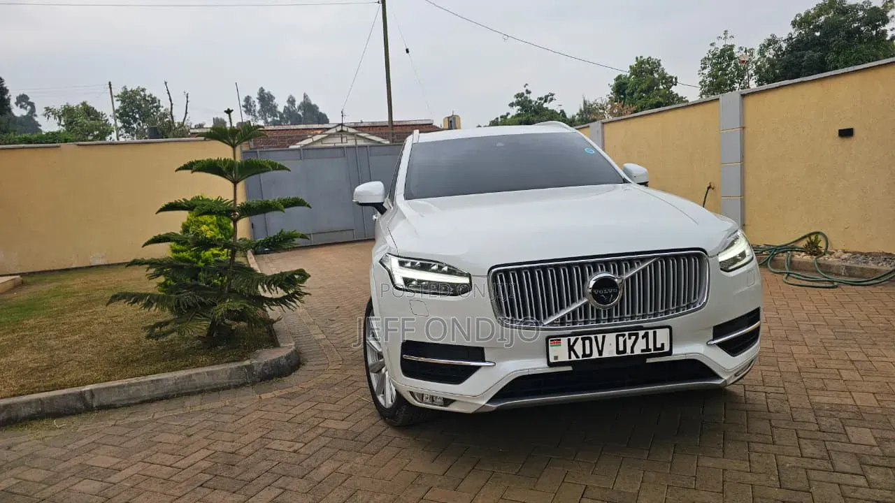 Volvo XC90 2019 White