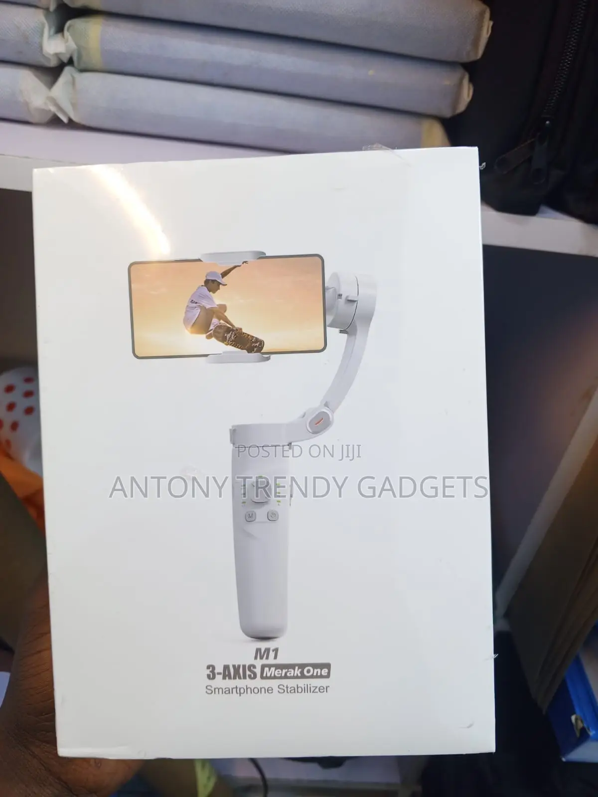 M1 Portable Smartphone Gimbal Stabilizer With Tripod