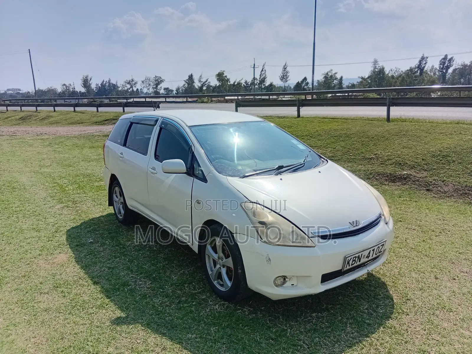 Toyota Wish 2004 White