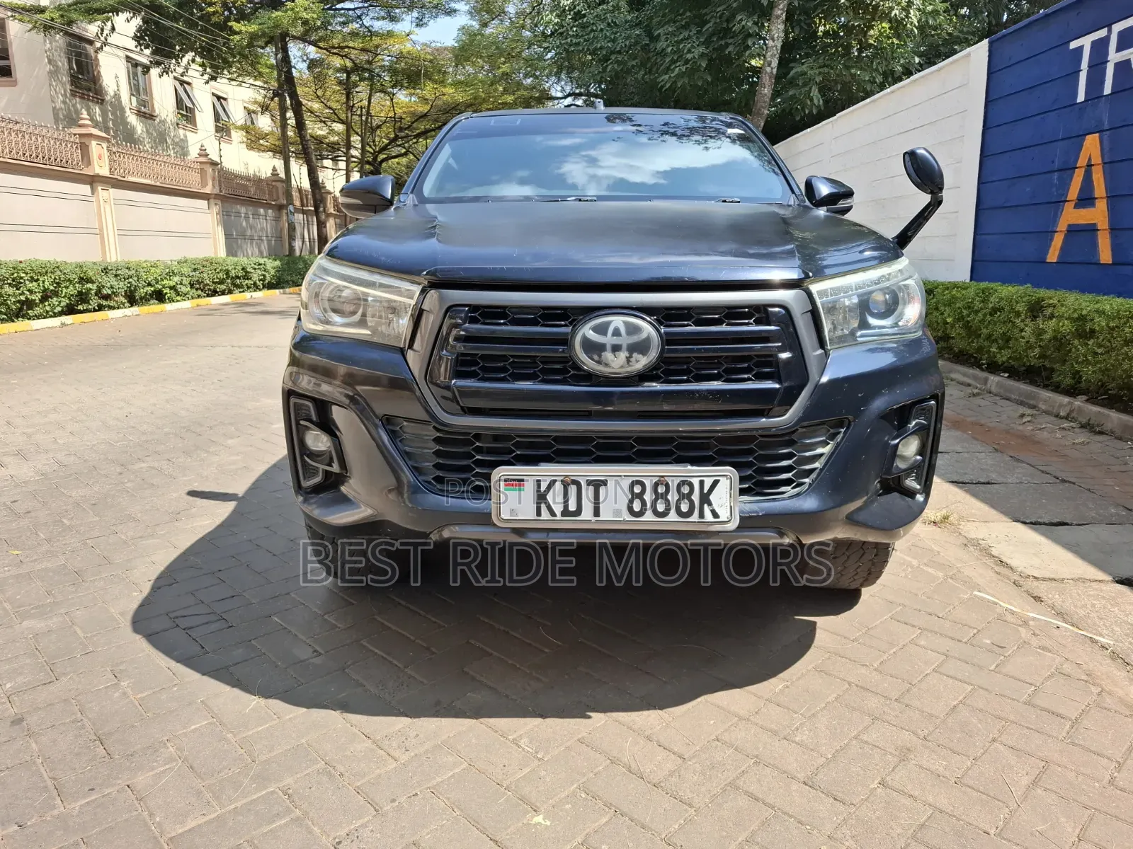 Toyota Hilux Revo Double Cab Deisel 2.4 AWD 2019 Black