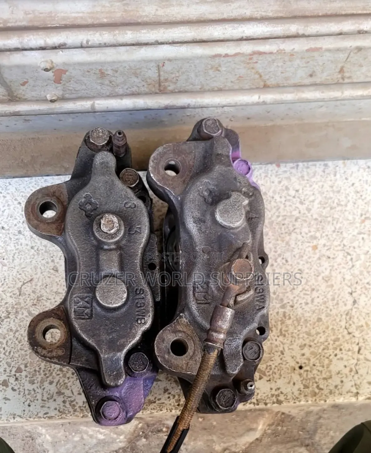 Landcruser 75 Front Brake Calliper