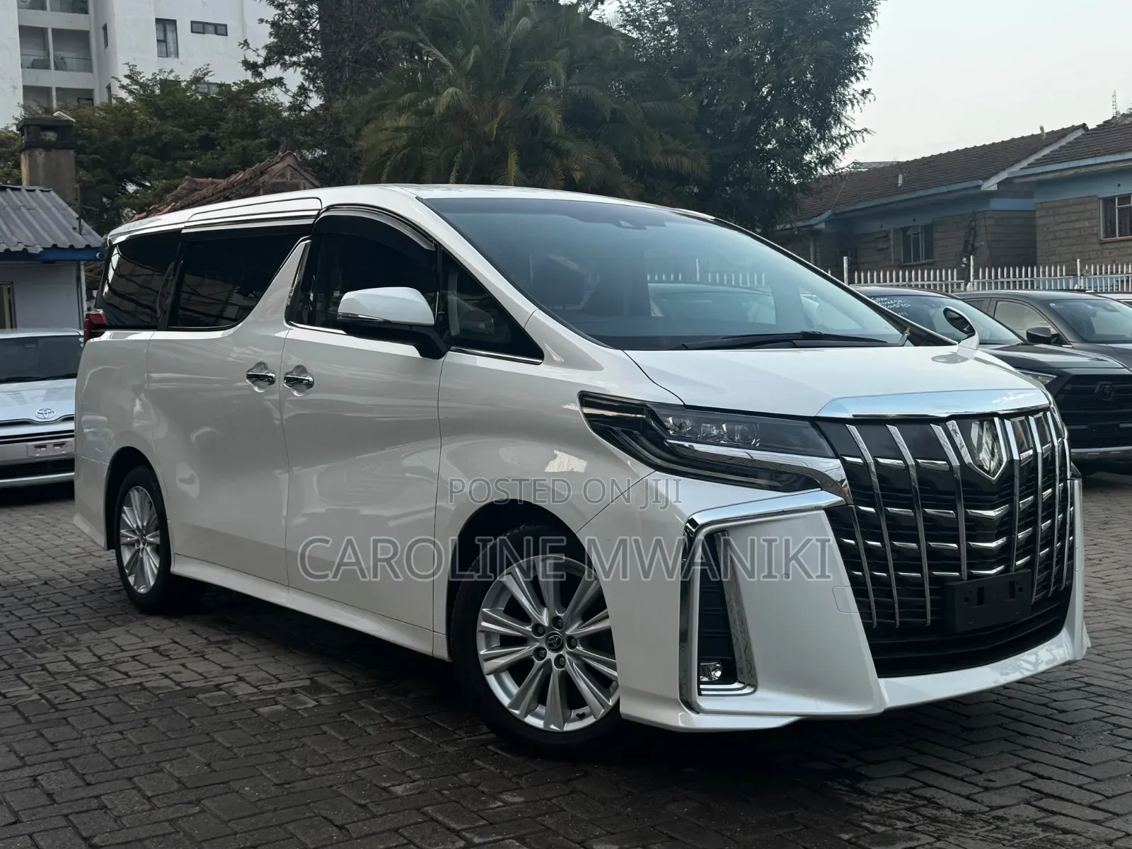 Toyota Alphard 2019 Pearl