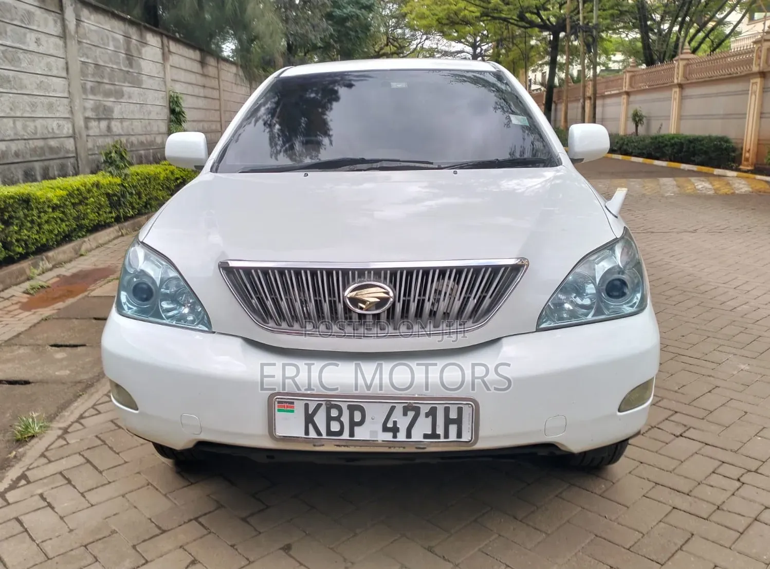Toyota Harrier 2007 White