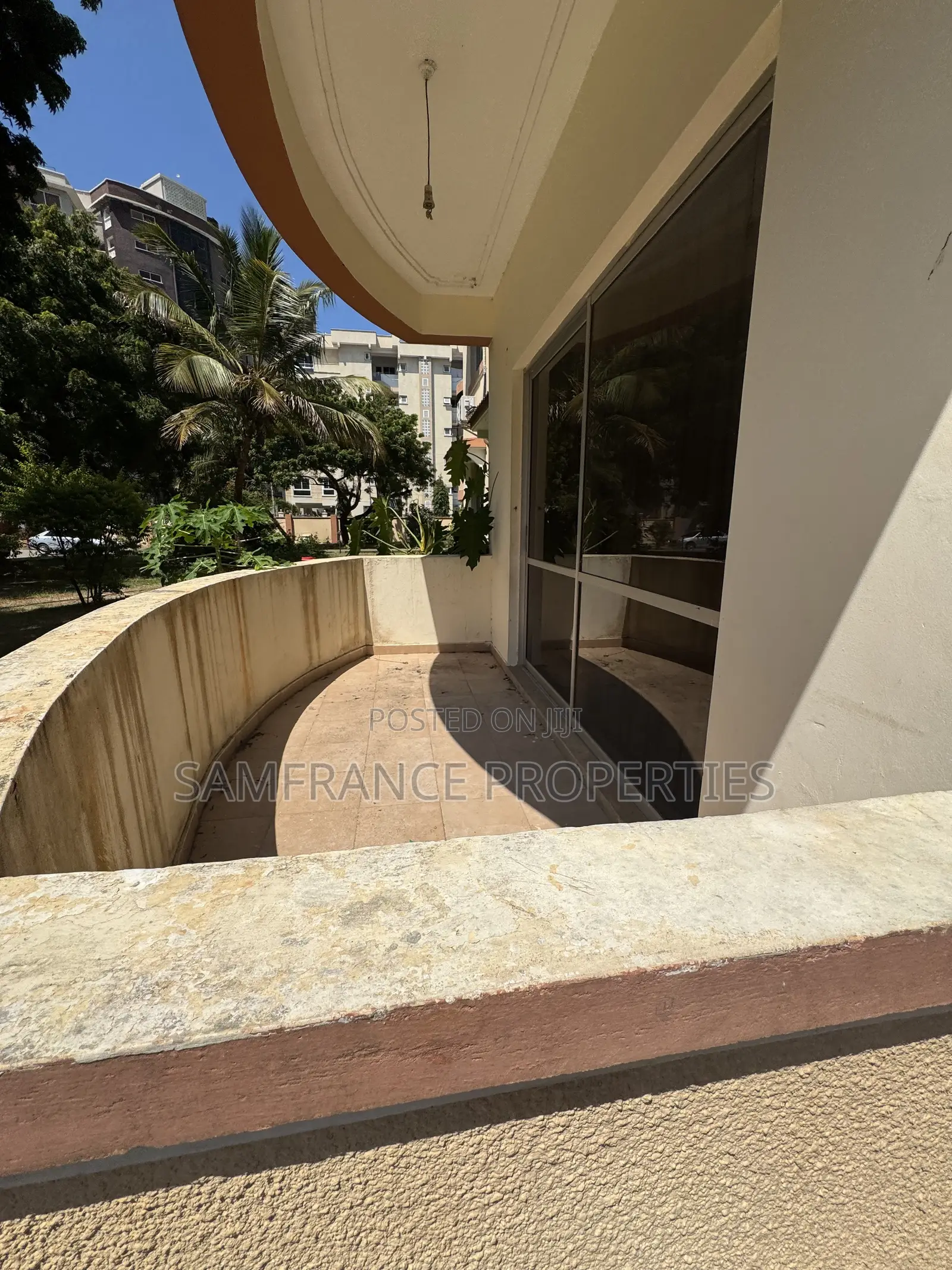 3bdrm Apartment in Citymall, Nyali for rent