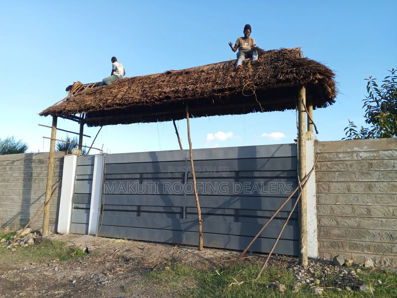 Makuti Gate and Entrance Roofing Dealers