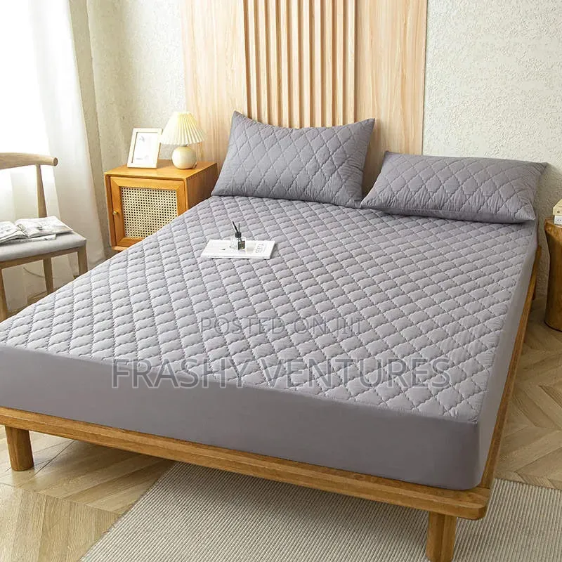 5*6 Mattress Protector Blue White