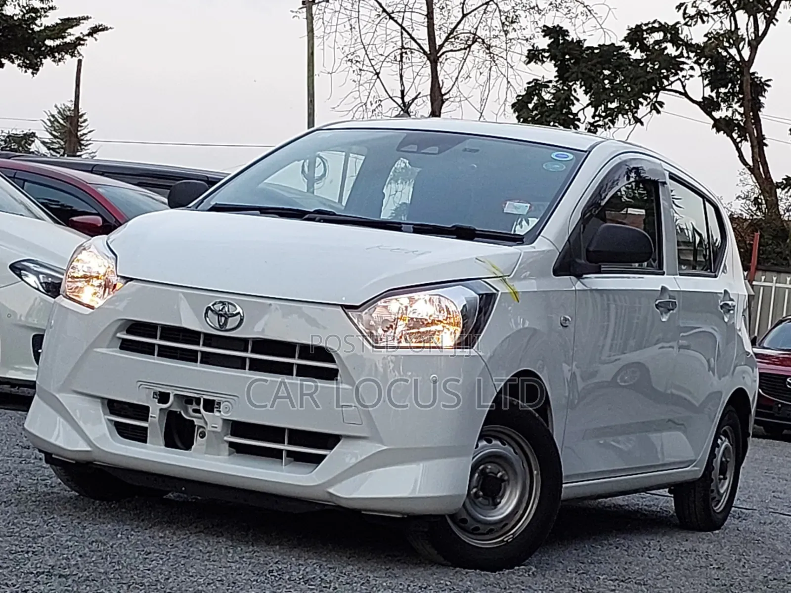 Toyota Pixis Epoch 2021 White