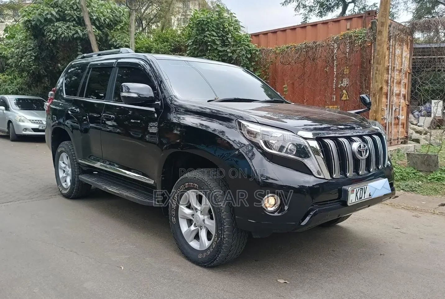 Toyota Land Cruiser Prado 2.7 i 2011 Black