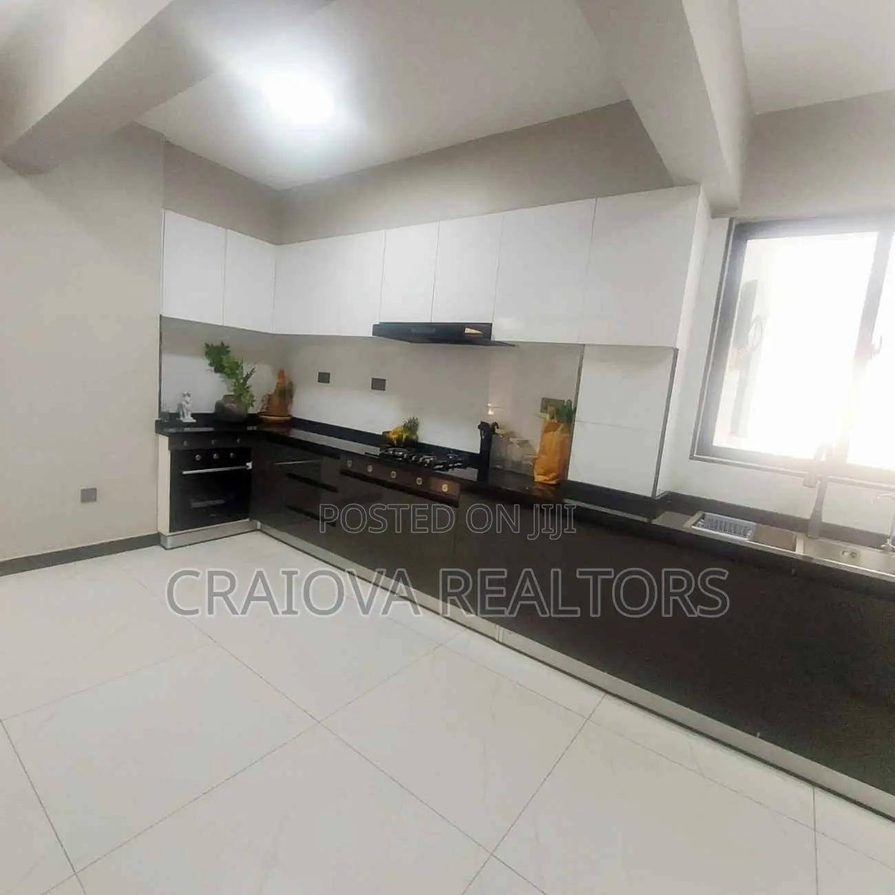 4bdrm Apartment in Kileleshwa for sale