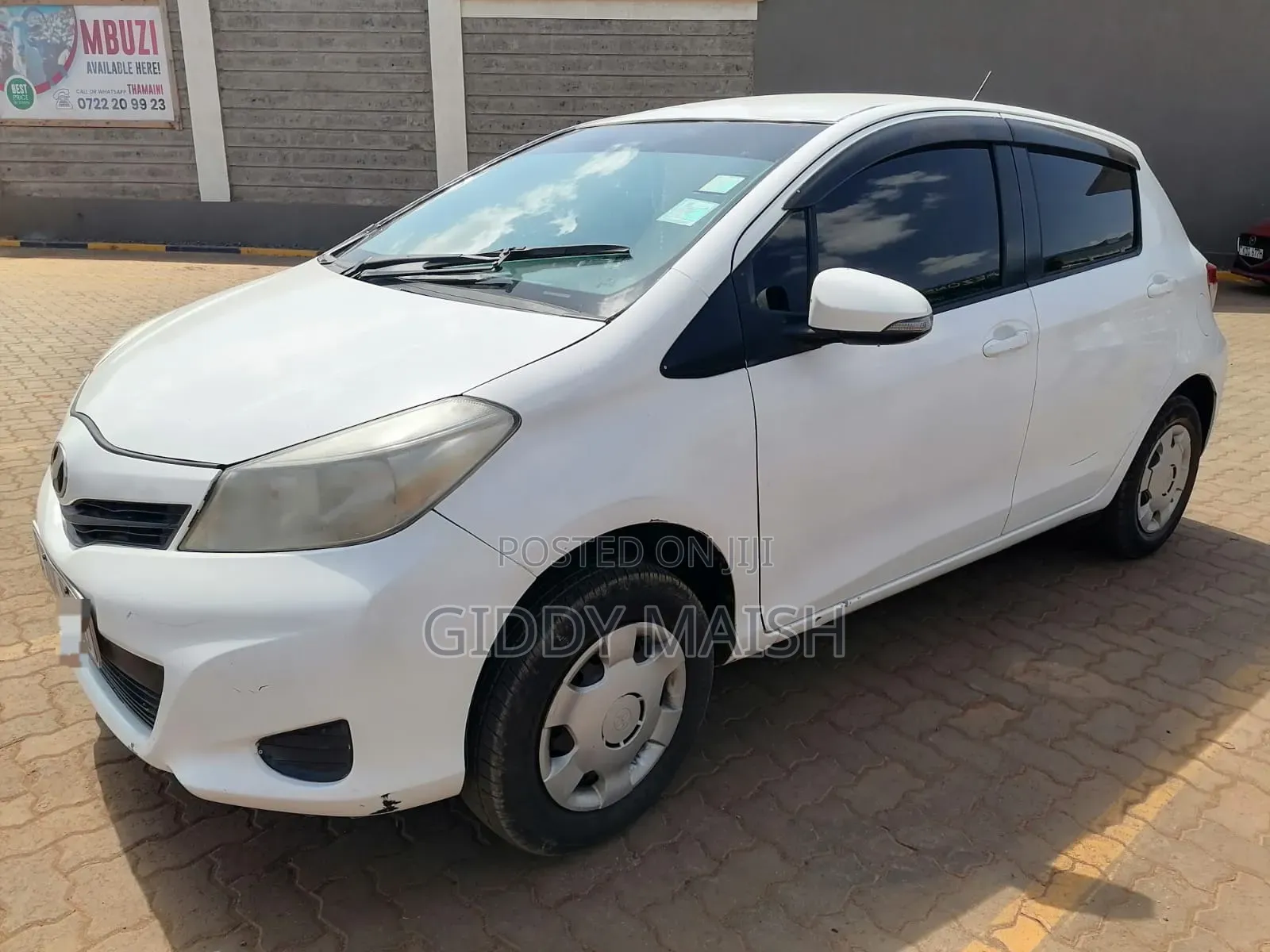Toyota Vitz 2012 White