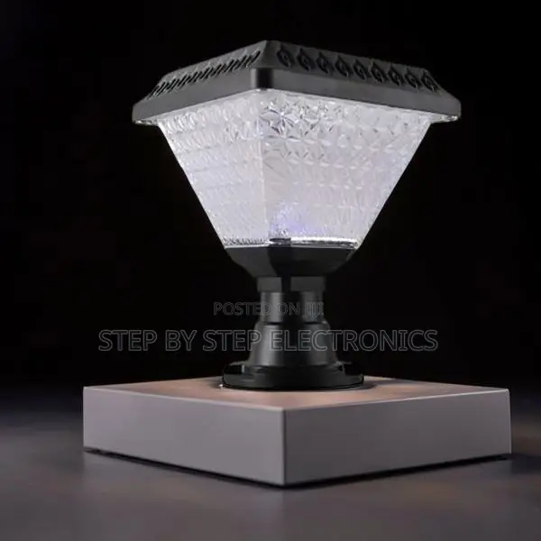 Automatic Outdoor Led Garden Light Main Gate Post Solar Light Lamp