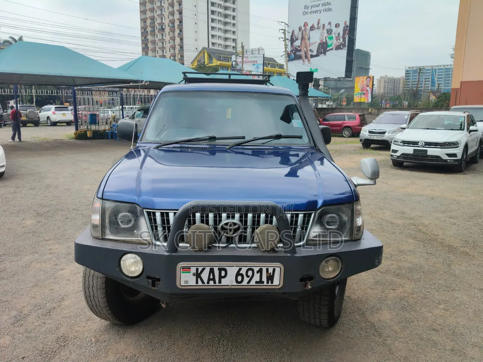Toyota Land Cruiser Prado 2002 Blue
