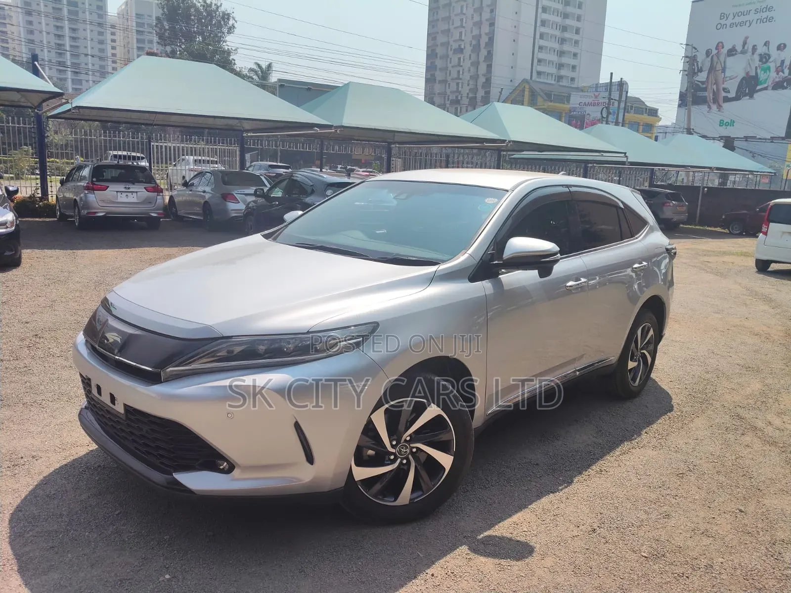 Toyota Harrier 2019 Silver