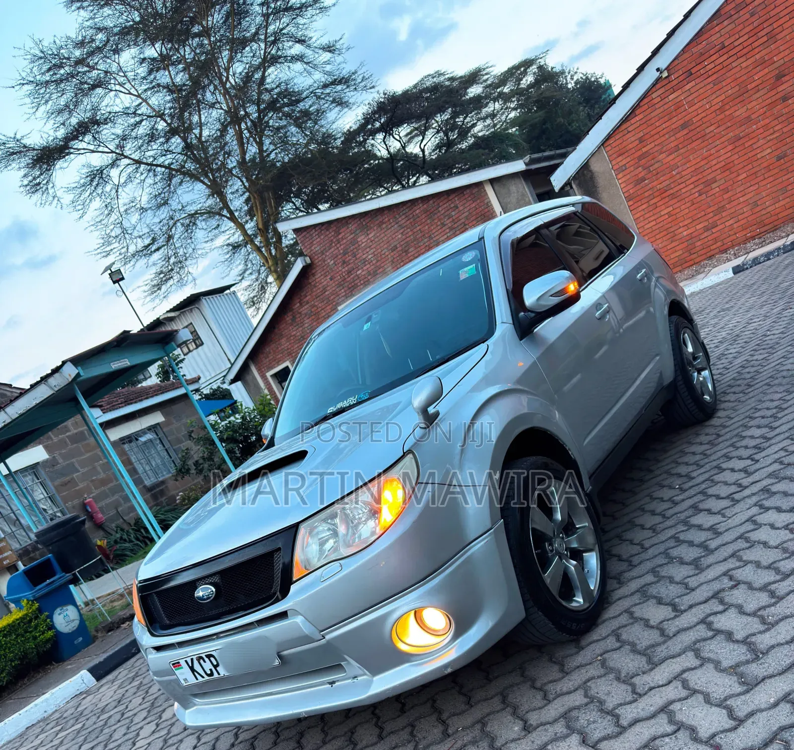 Subaru Forester 2011 Silver