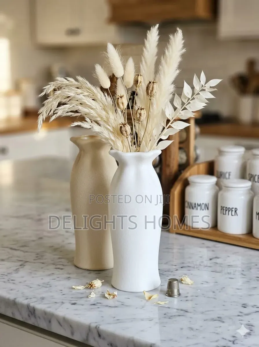 Plastic Long Nordic Style Vase_haw